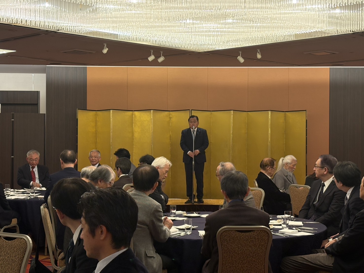 赤羽一嘉衆議院議員とともに神戸市北区医師会後期総会懇親会に出席