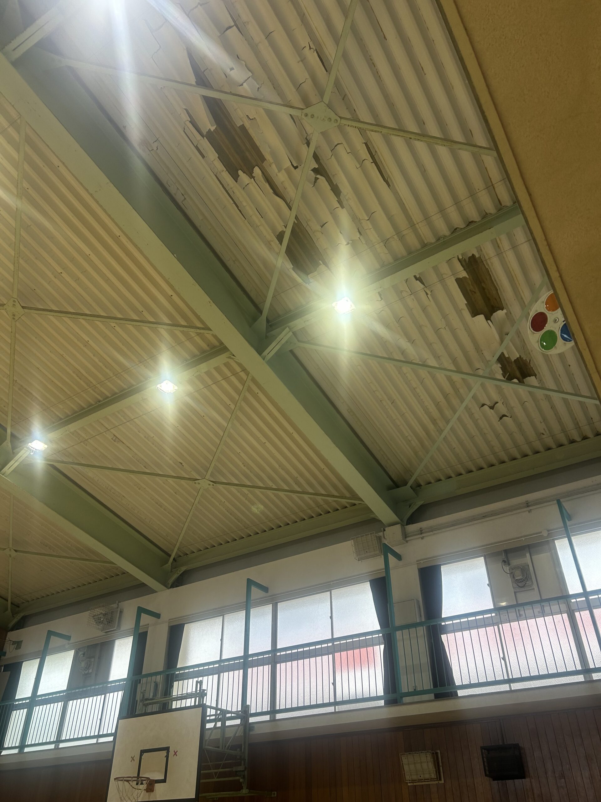 空調未整備の体育館